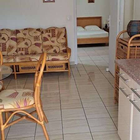 Logement Spacieux Deux Pieces A Baie Mahault Екстер'єр фото