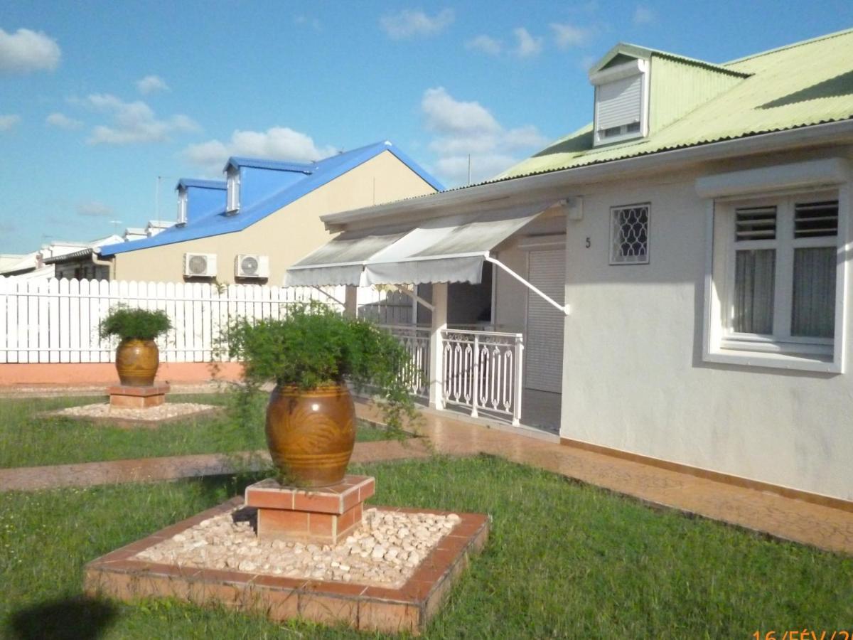 Logement Spacieux Deux Pieces A Baie Mahault Екстер'єр фото
